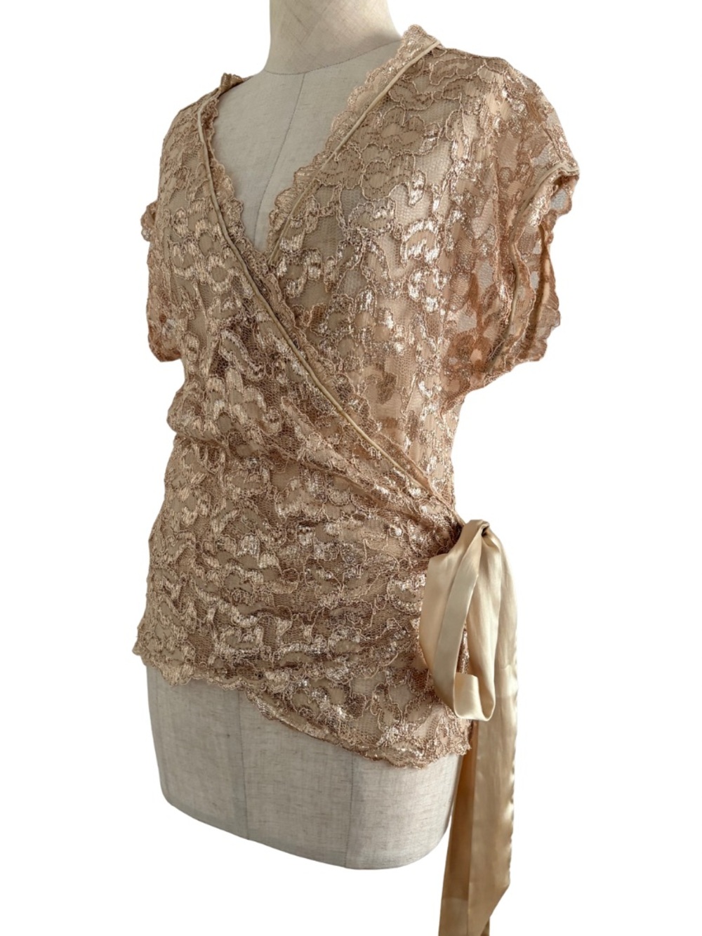 VTG Y2K Lace Wrap Gold Lace Wrap Tie-Detail Women’s Short Sleeve Top The Limited